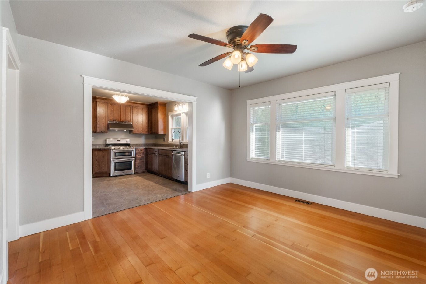 1705 Marshall Avenue , Enumclaw, WA 98022