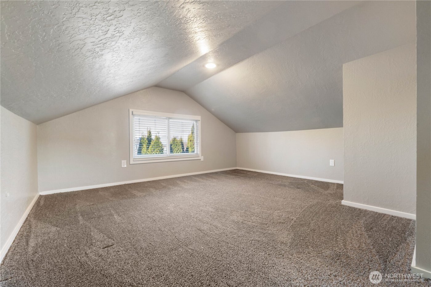 1705 Marshall Avenue , Enumclaw, WA 98022