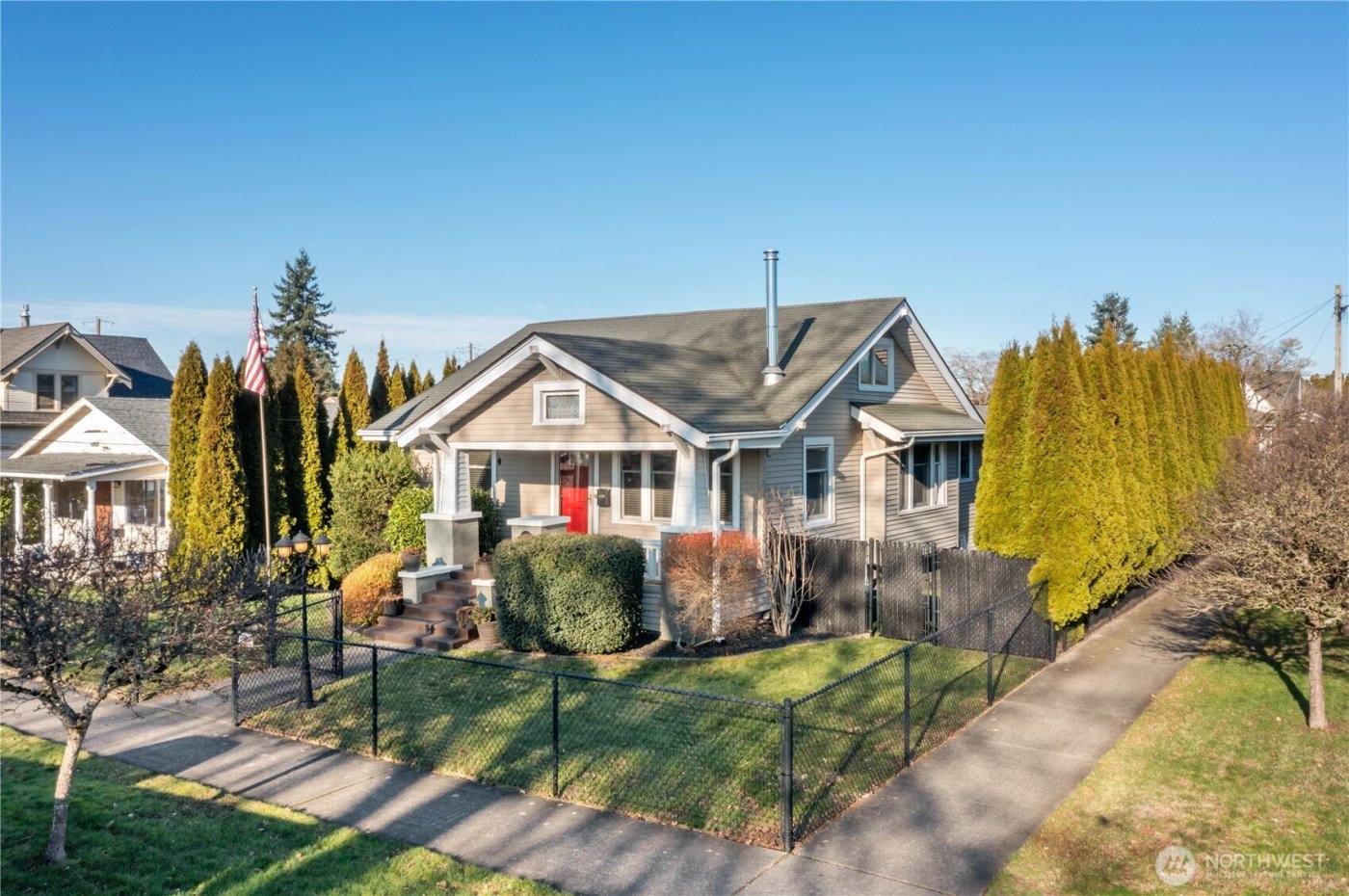 1705 Marshall Avenue , Enumclaw, WA 98022