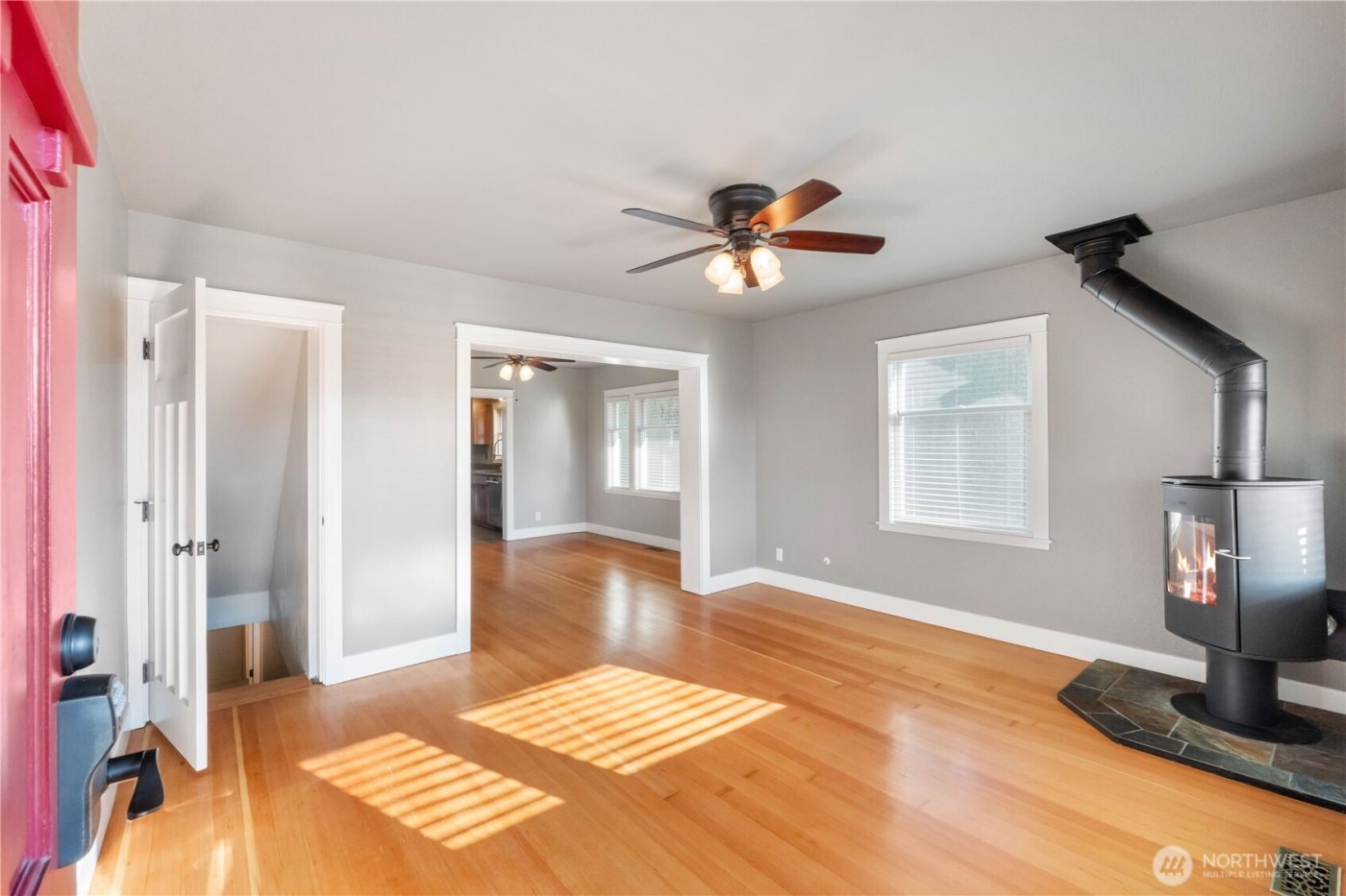 1705 Marshall Avenue , Enumclaw, WA 98022