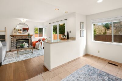 24341 SE 42nd Place , Sammamish, WA 98029 - Photo 11