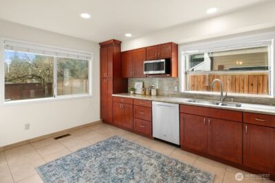 24341 SE 42nd Place , Sammamish, WA 98029 - Photo 13