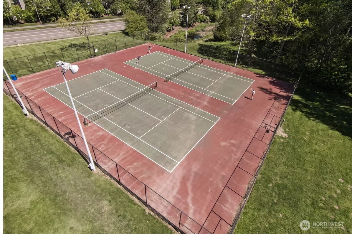 24341 SE 42nd Place , Issaquah, WA 98029