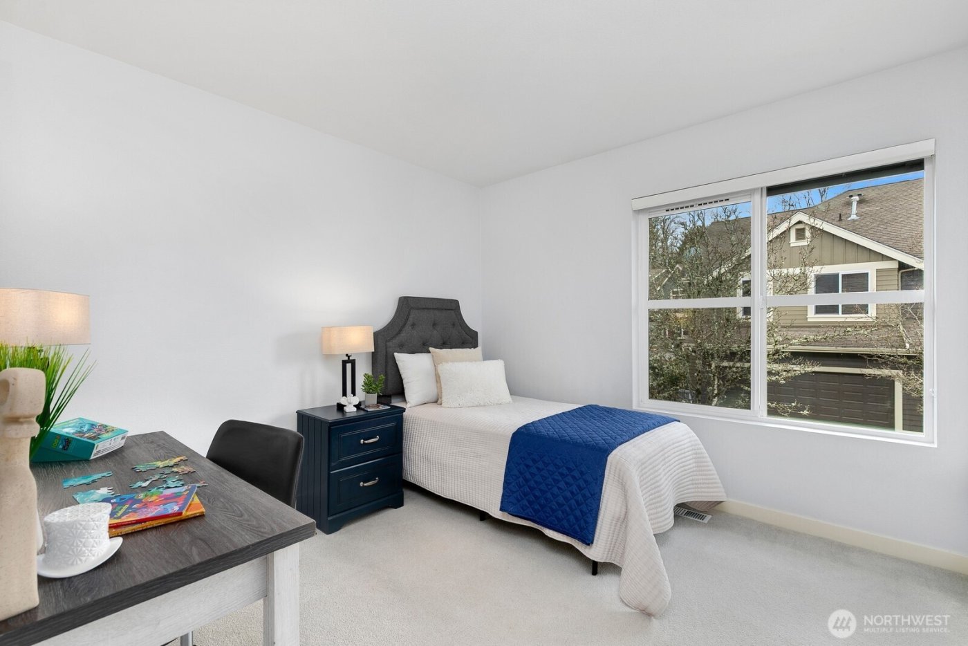 2285 NE Natalie Way , Issaquah, WA 98029