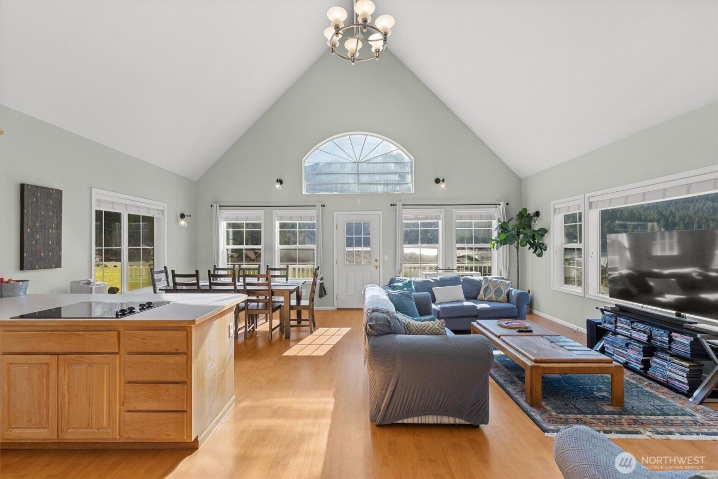 481 Maple Grove Road , Port Angeles, WA 98363-8691