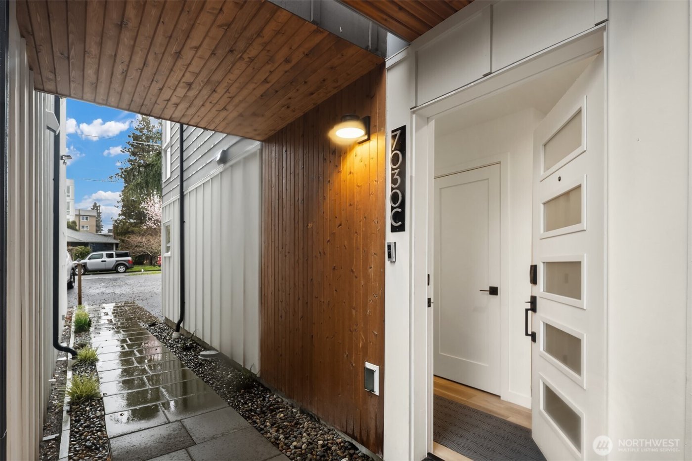 7030 Mary Avenue NW #C, Seattle, WA 98117