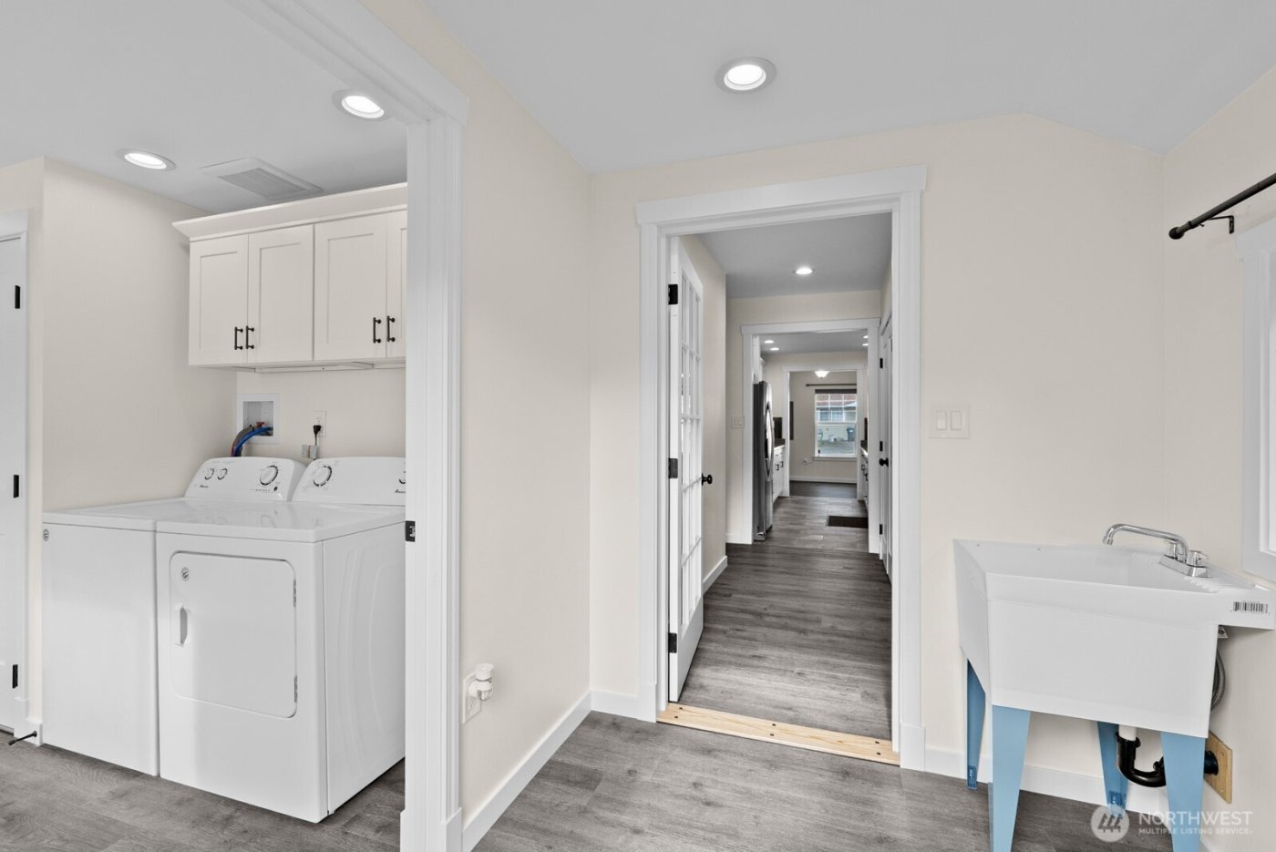 507 Center St W , Eatonville, WA 98328