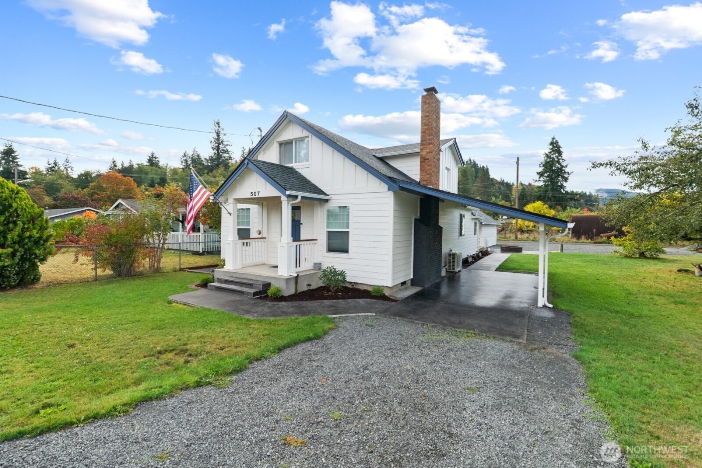 507 Center St W , Eatonville, WA 98328