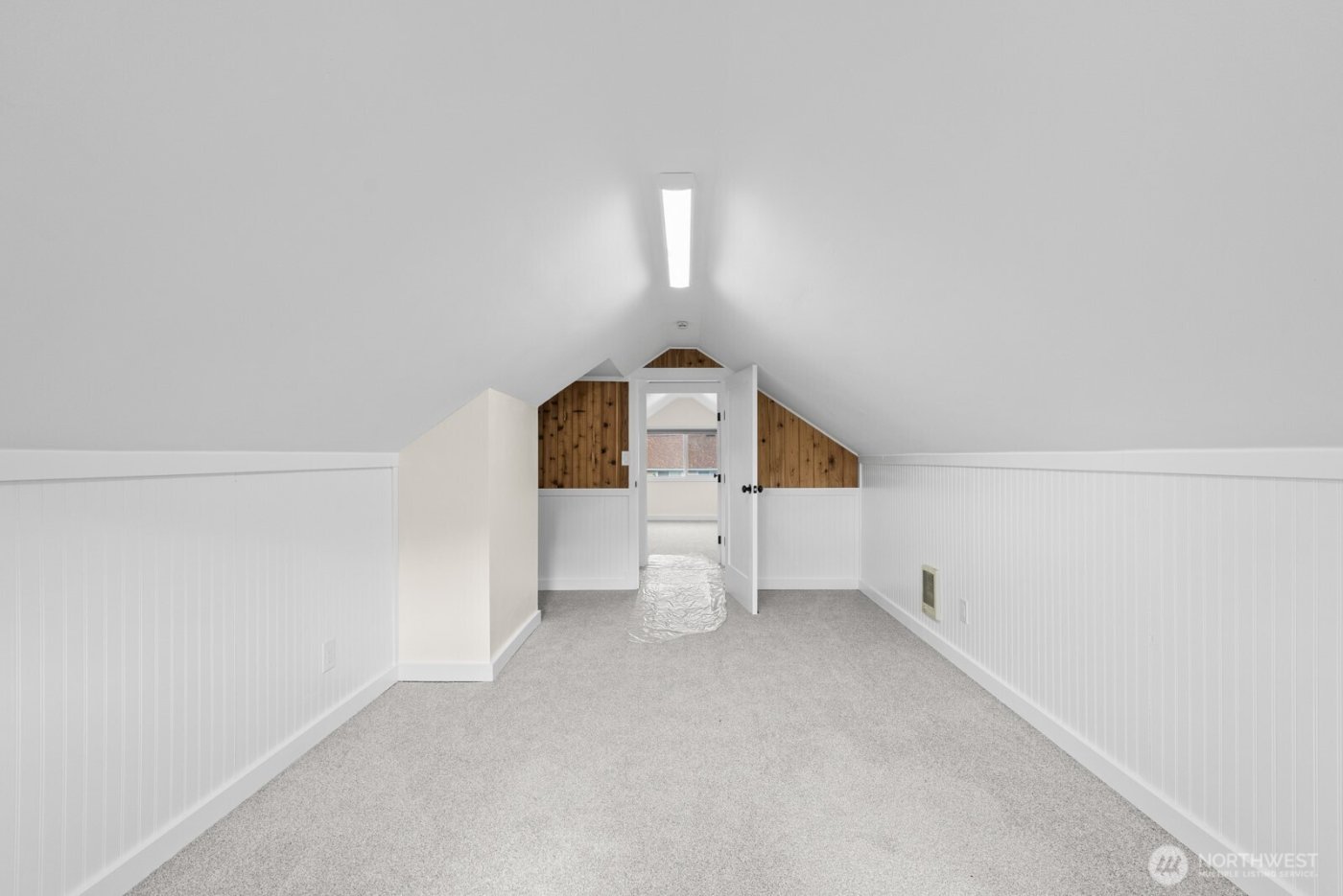 507 Center St W , Eatonville, WA 98328