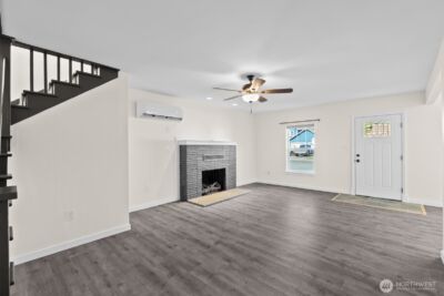 507 Center St W , Eatonville, WA 98328 - Photo 8