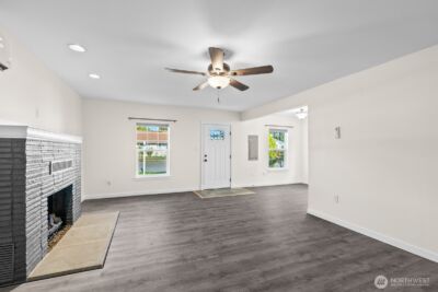 507 Center St W , Eatonville, WA 98328 - Photo 9