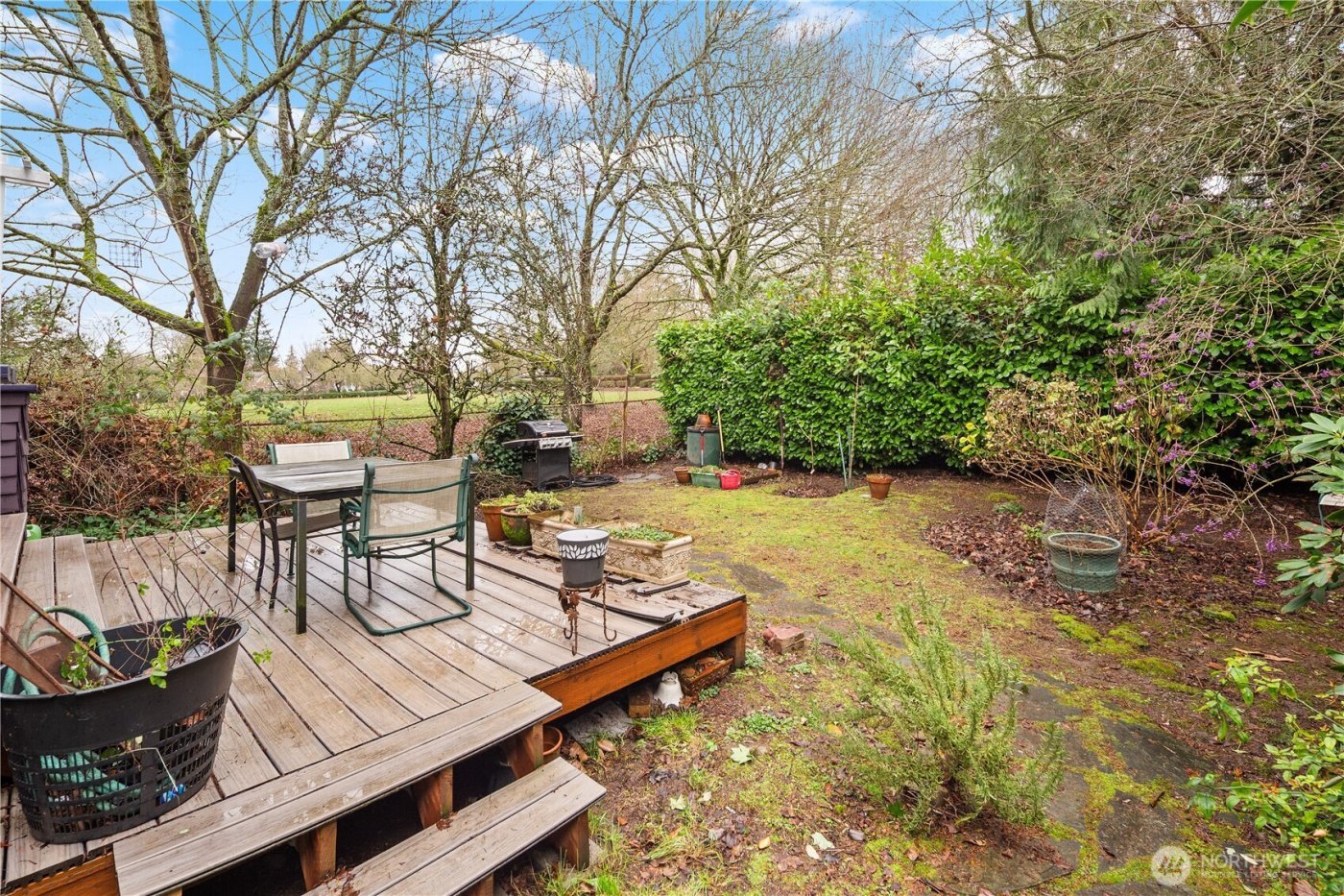 4616 Meridian Avenue N, Seattle, WA 98103-6936