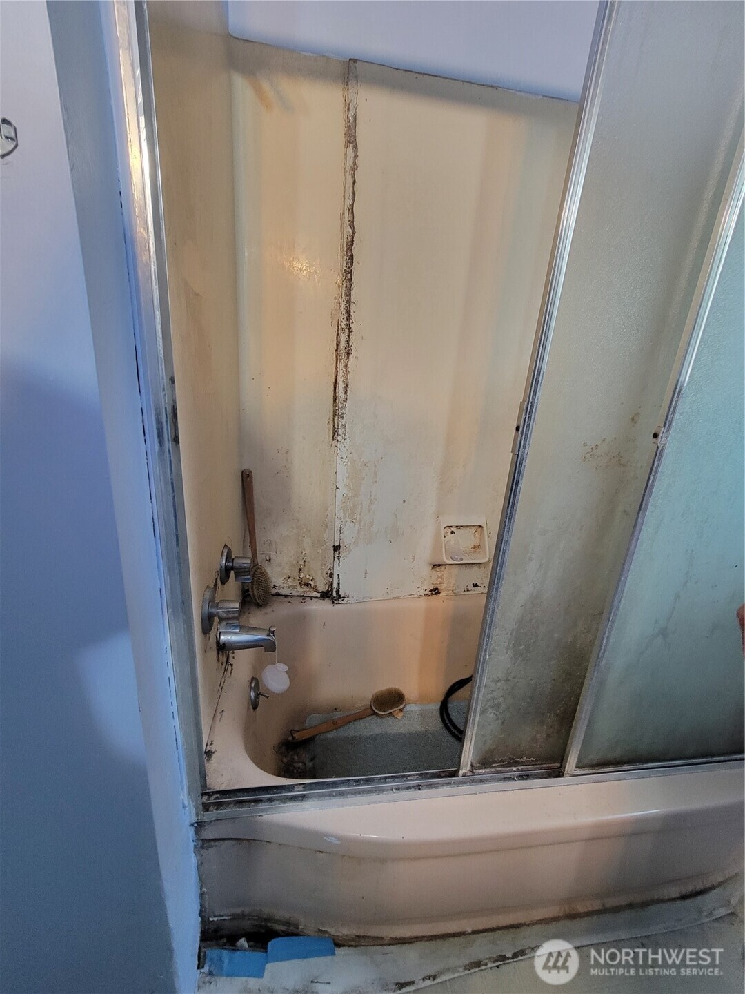 19424 Winesap Road , Bothell, WA 98012