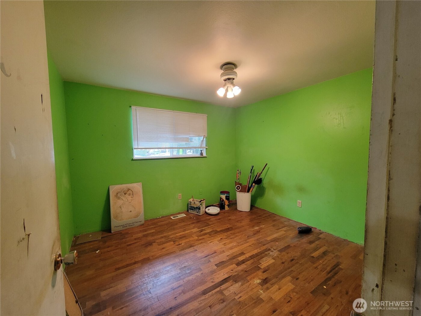 19424 Winesap Road , Bothell, WA 98012