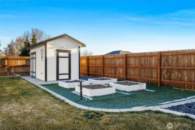 2054 Road H.2 NE, Moses Lake, WA 98837 - Photo 36