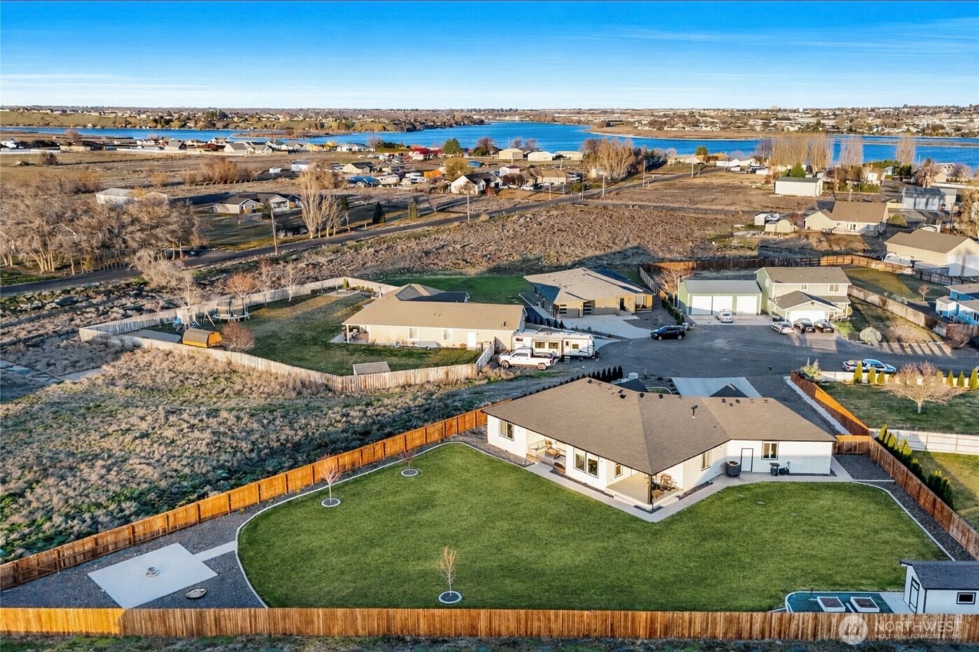 2054 Road H.2 NE, Moses Lake, WA 98837
