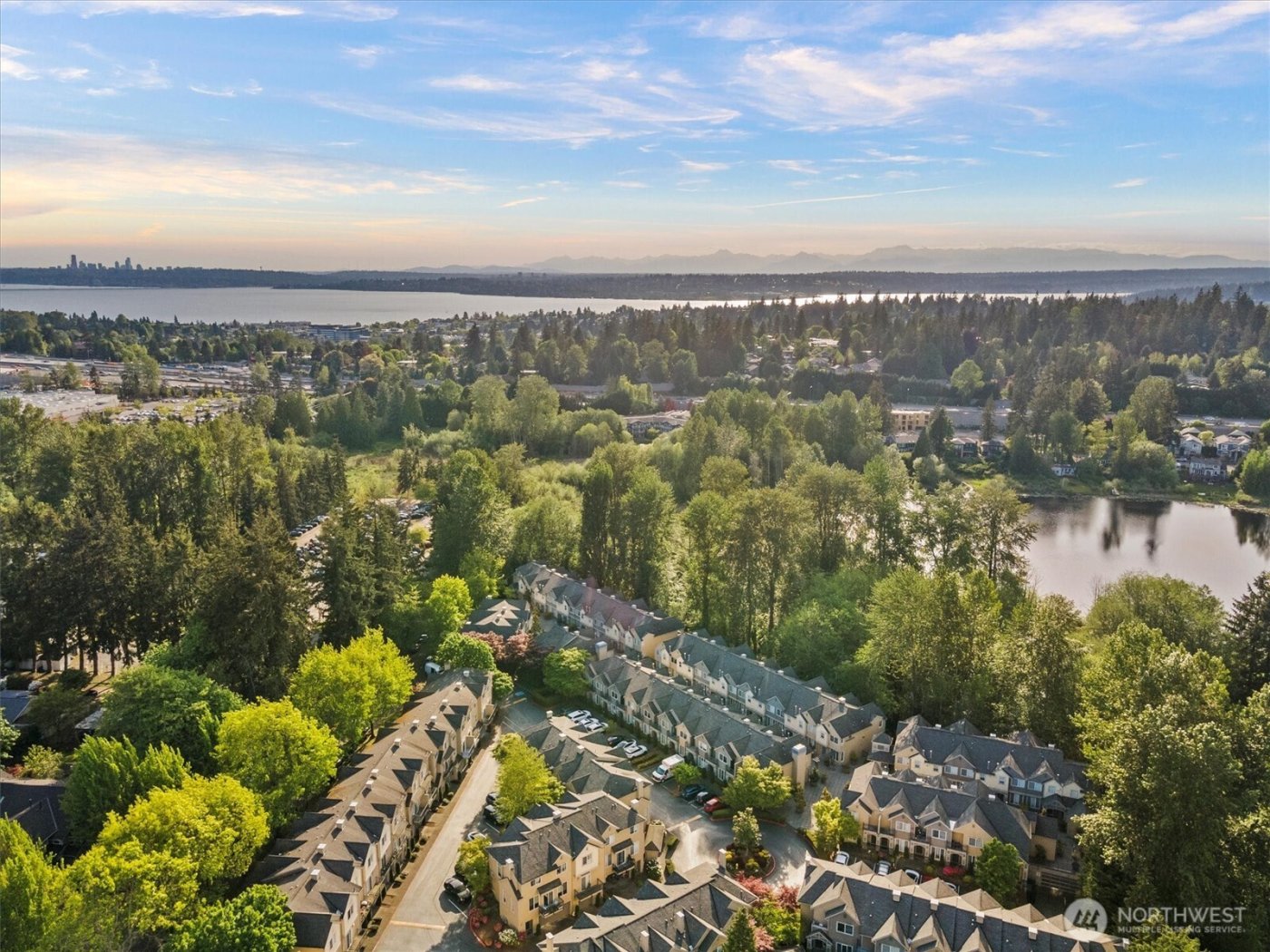 9201 122nd Court NE #148, Kirkland, WA 98033