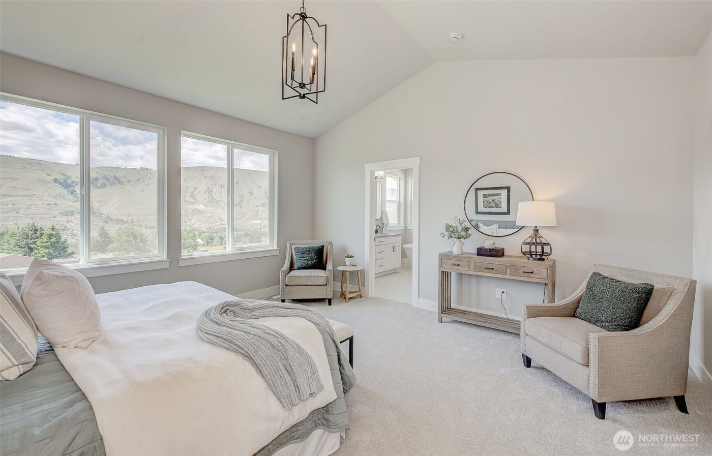 1580 S Kelvin Court , East Wenatchee, WA 98802