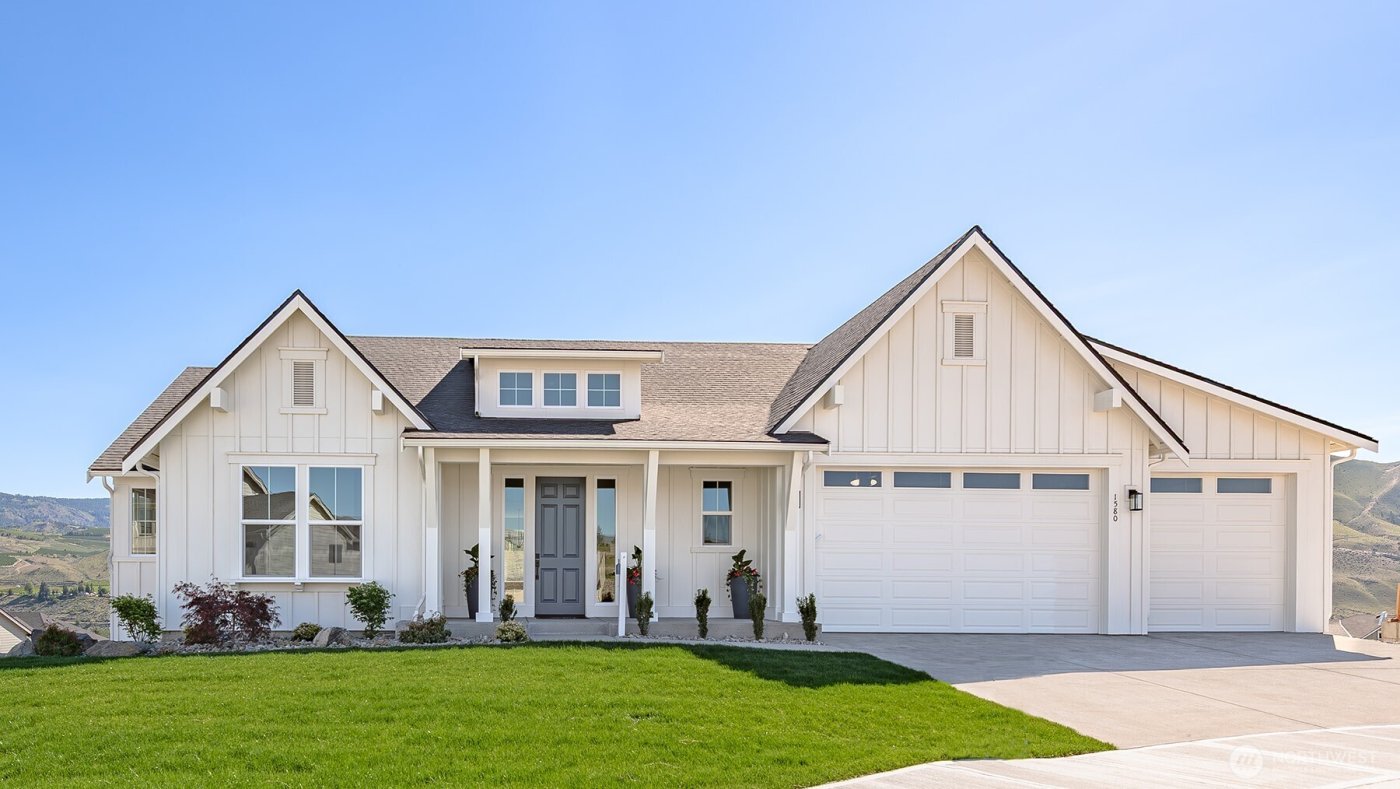 1580 S Kelvin Court , East Wenatchee, WA 98802