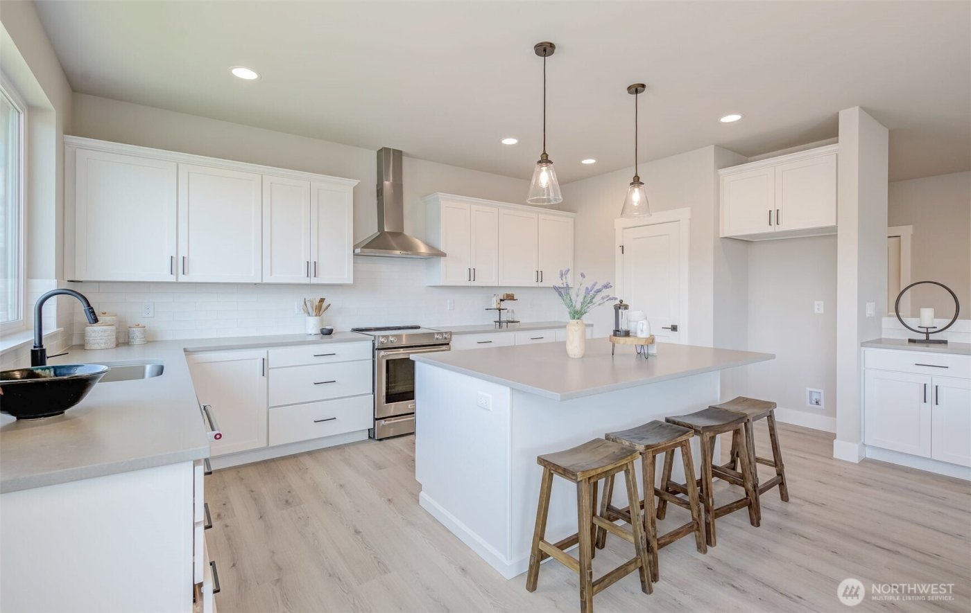 1580 S Kelvin Court , East Wenatchee, WA 98802