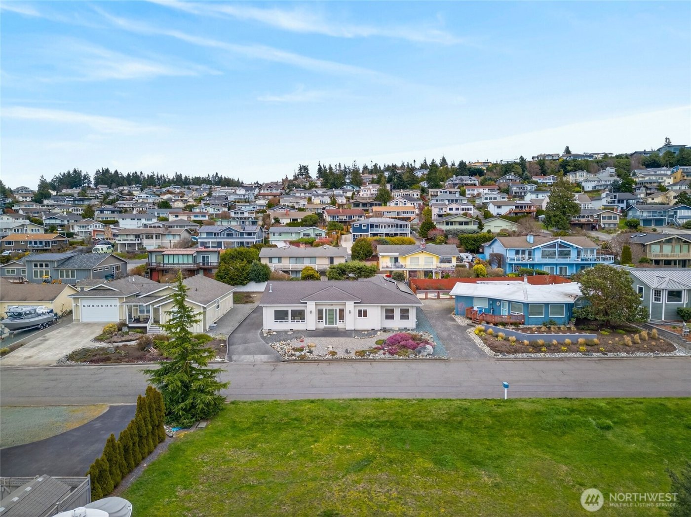5208 Doon Way , Anacortes, WA 98221-2912
