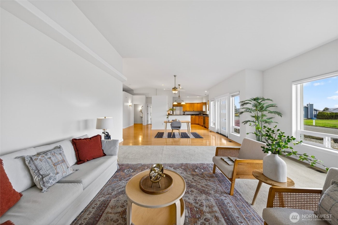 5208 Doon Way , Anacortes, WA 98221-2912