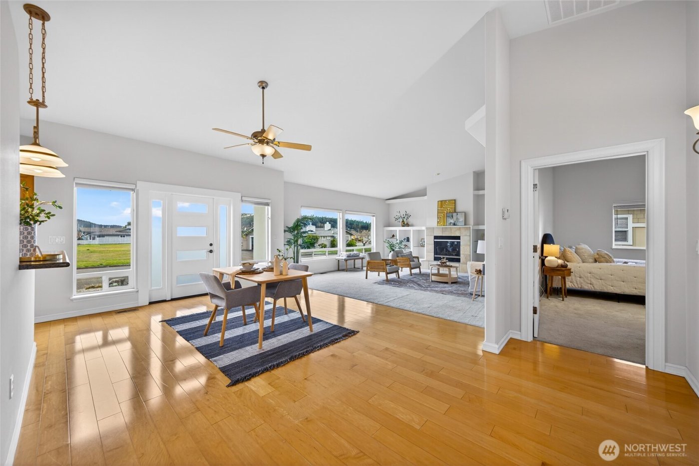 5208 Doon Way , Anacortes, WA 98221-2912