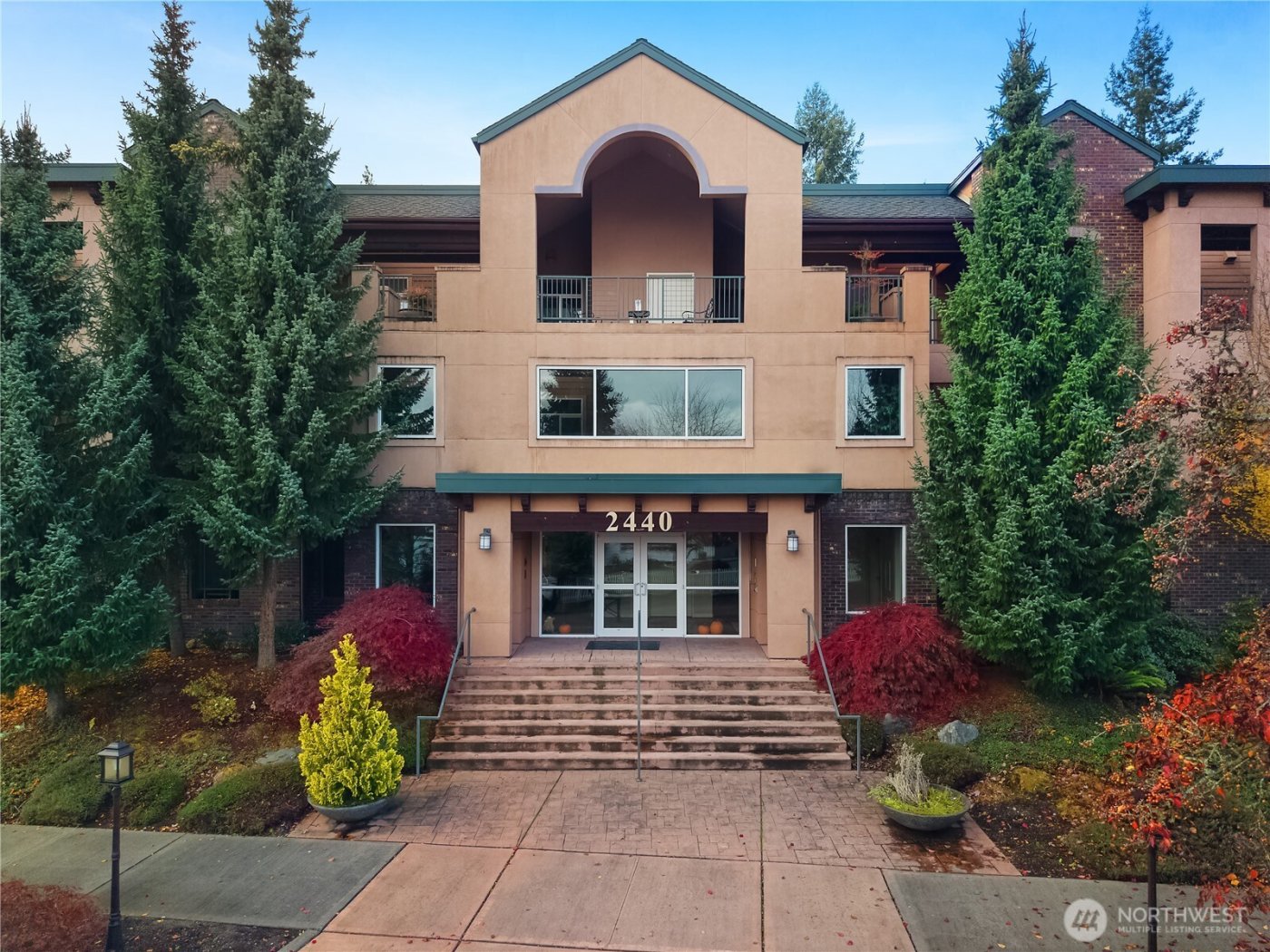 2440 S Steele Street #211, Tacoma, WA 98405
