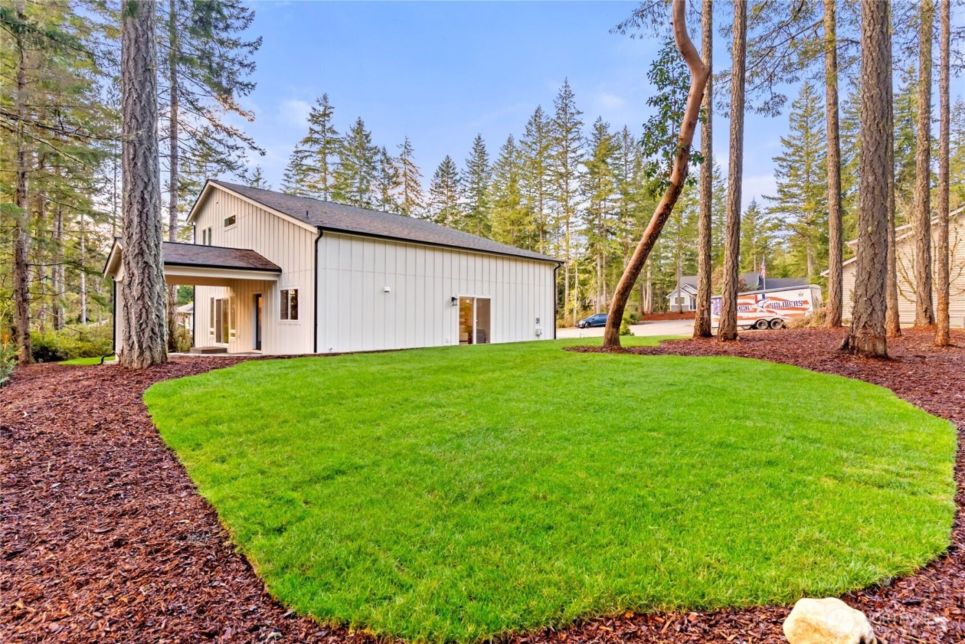 31 E Rhododendron Court , Union, WA 98592