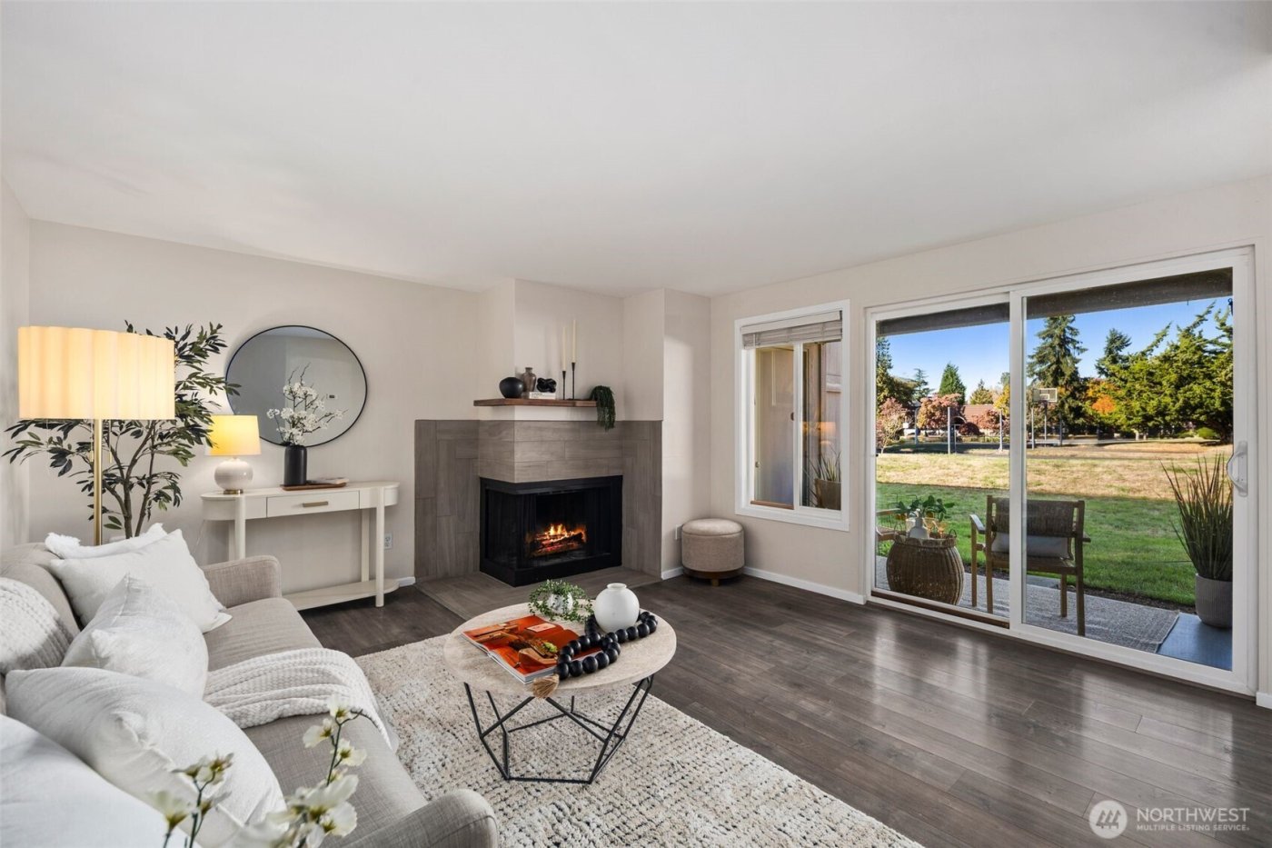 11104 NE 68th Street #A103, Kirkland, WA 98033