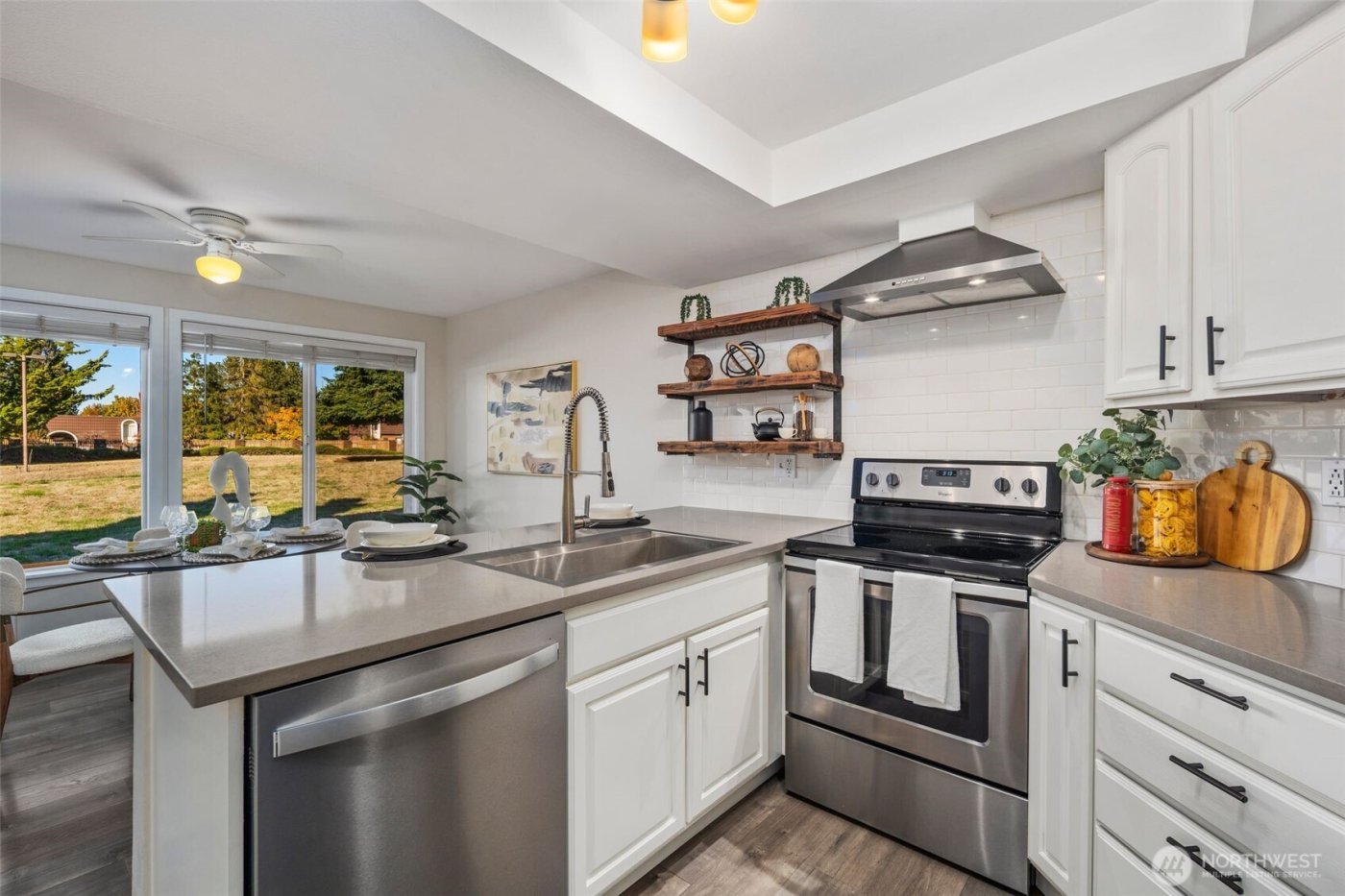 11104 NE 68th Street #A103, Kirkland, WA 98033