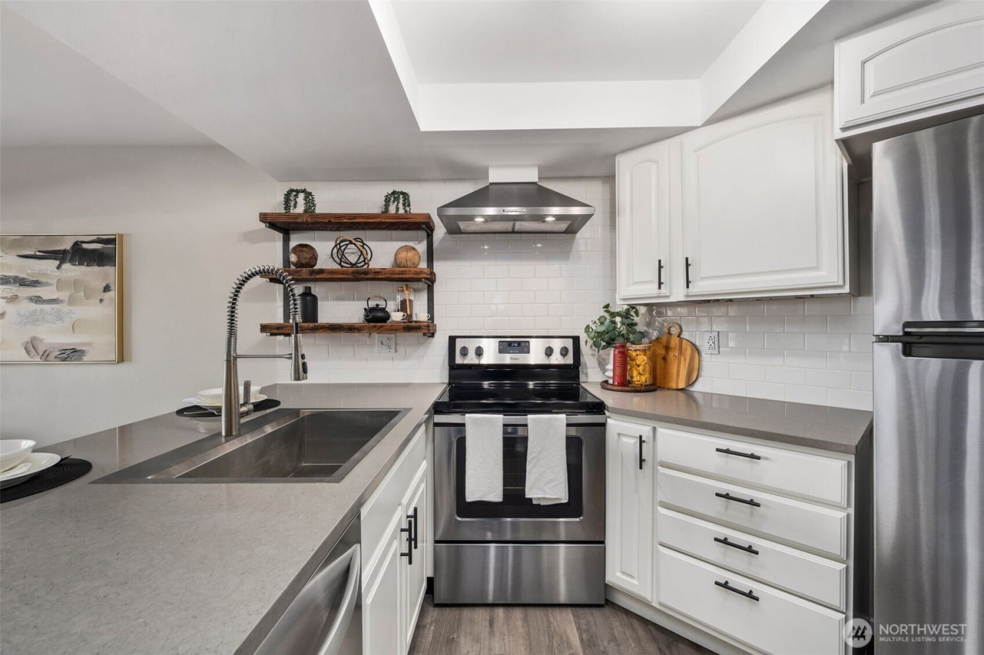 11104 NE 68th Street #A103, Kirkland, WA 98033