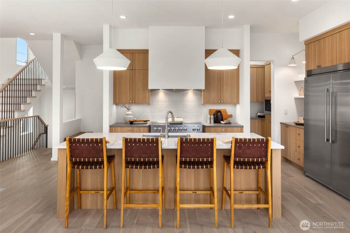 7506 18th Avenue NW, Seattle, WA 98117