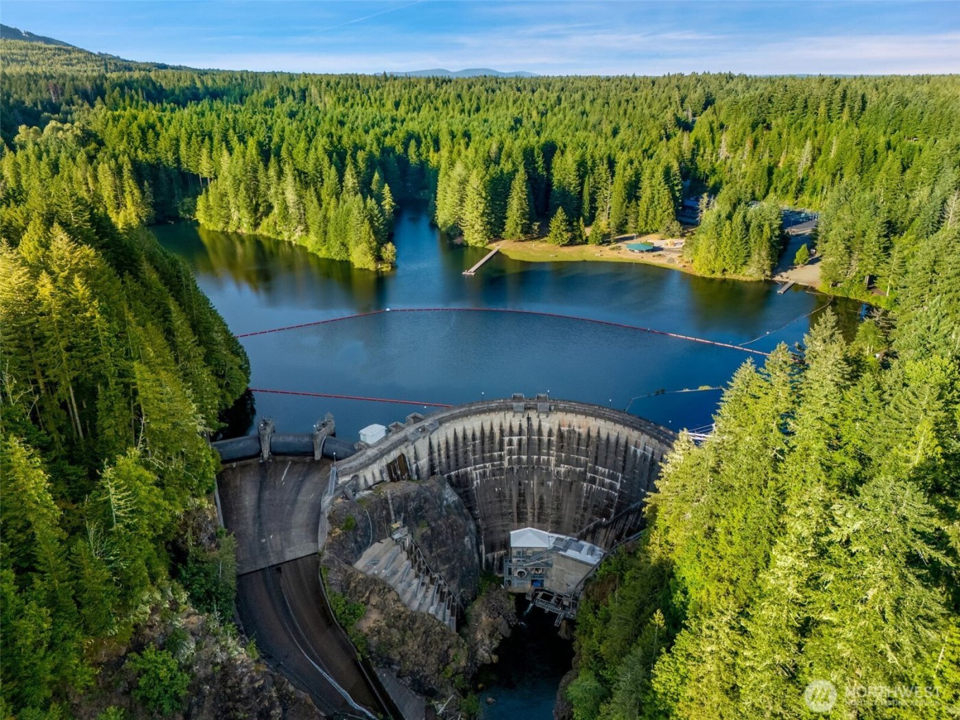 451 N Standstill Drive S, Hoodsport, WA 98548