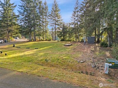 451 N Standstill Drive S, Hoodsport, WA 98548 - Photo 4