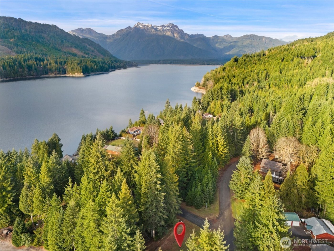 451 N Standstill Drive S, Hoodsport, WA 98548