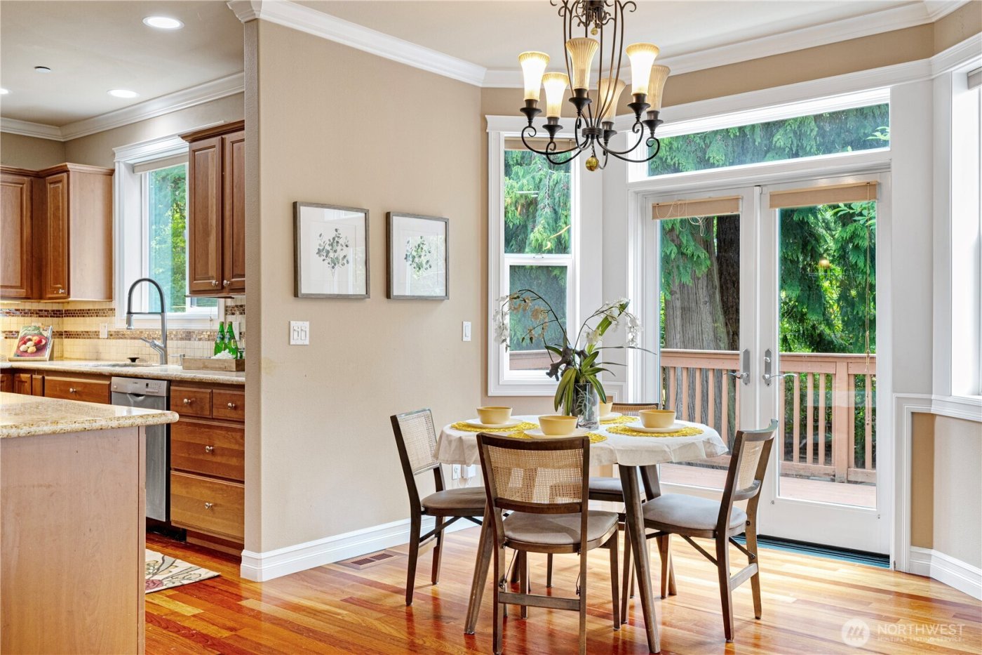 15025 SE 43rd Street , Bellevue, WA 98006