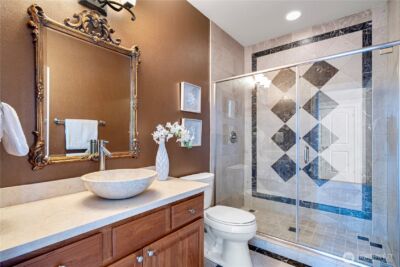 15025 SE 43rd Street , Bellevue, WA 98006 - Photo 17