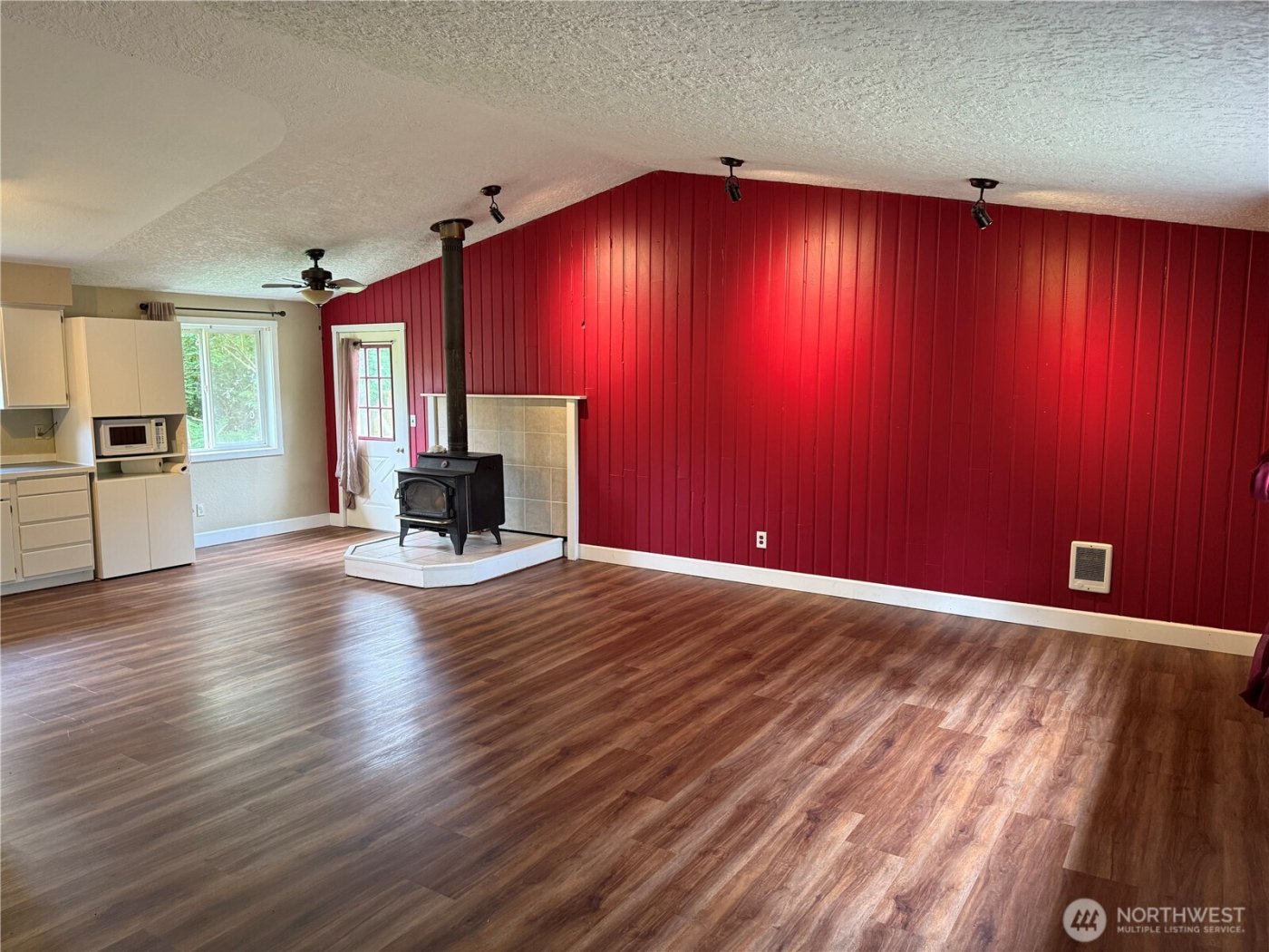 22101 Birch Place , Ocean Park, WA 98640