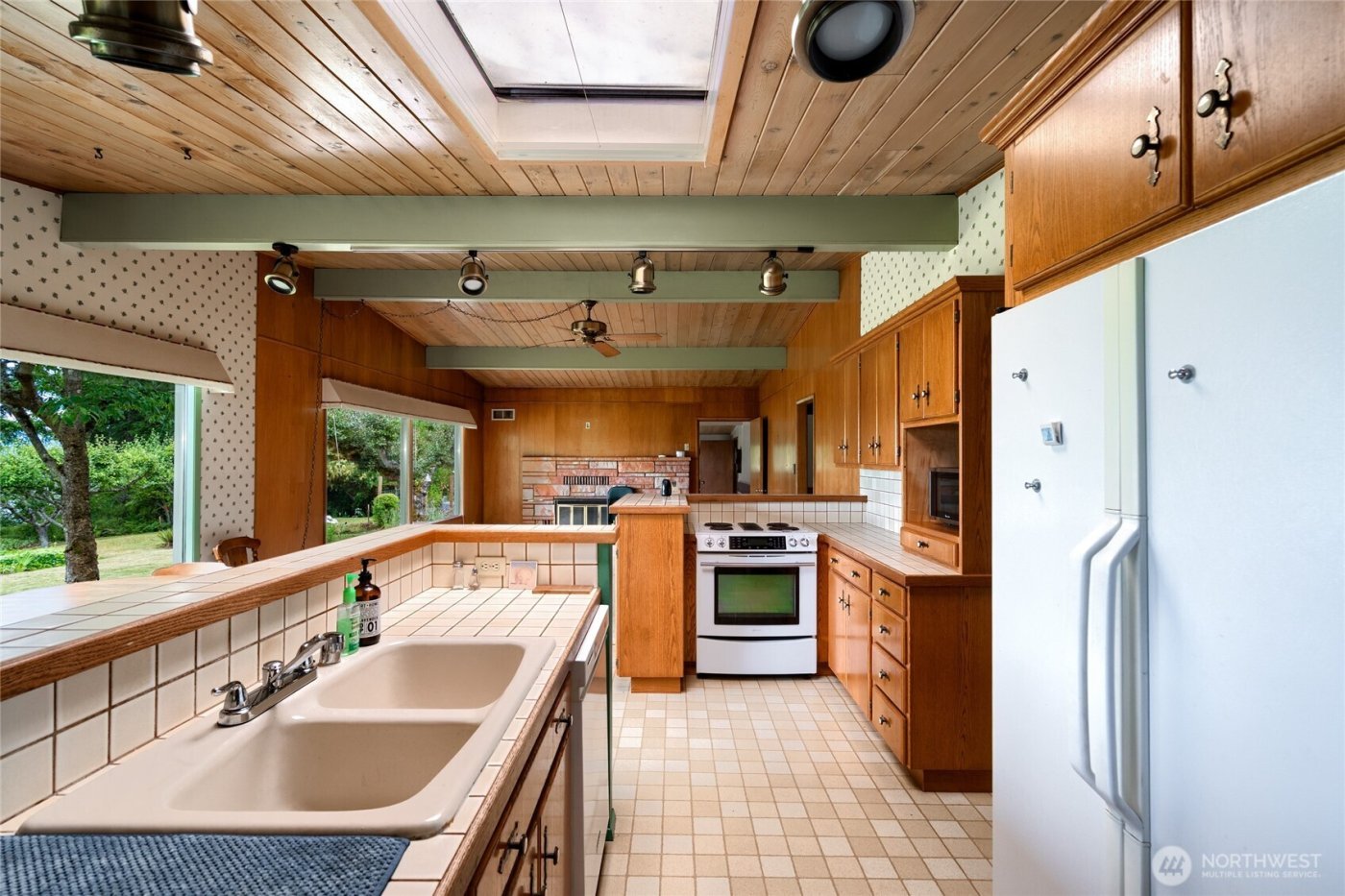 3360 N Green Road , Oak Harbor, WA 98277