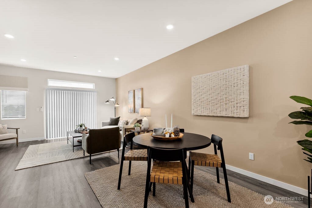 14707 87th Avenue SE #HH2, Snohomish, WA 98296