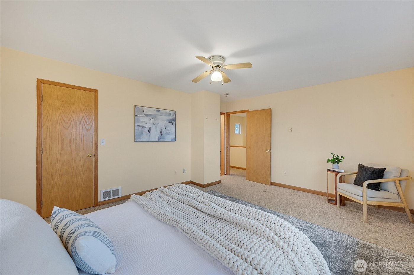 320 N North Street , Sequim, WA 98382