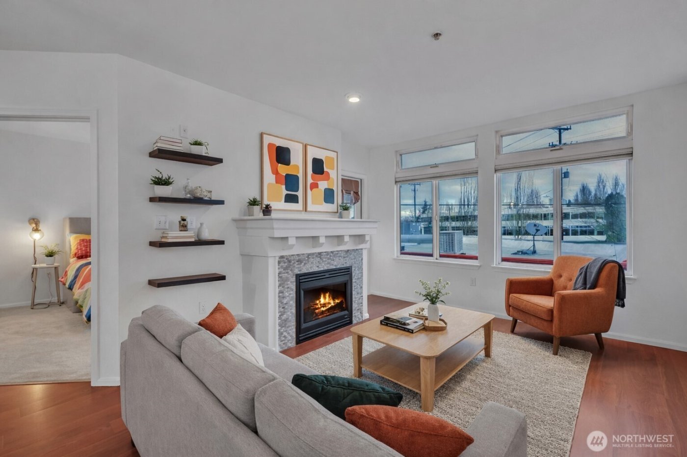 18 Dravus Street #207, Seattle, WA 98109