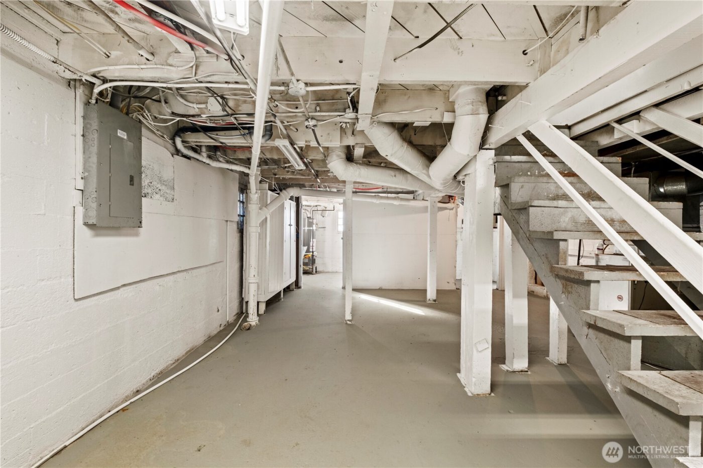 604 academy Street , Kelso, WA 98626-4319