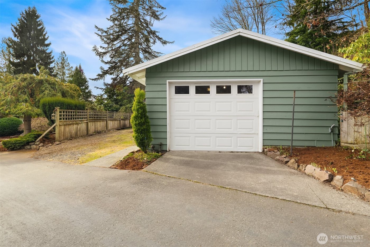 103 E Rivmont Drive , Monroe, WA 98272