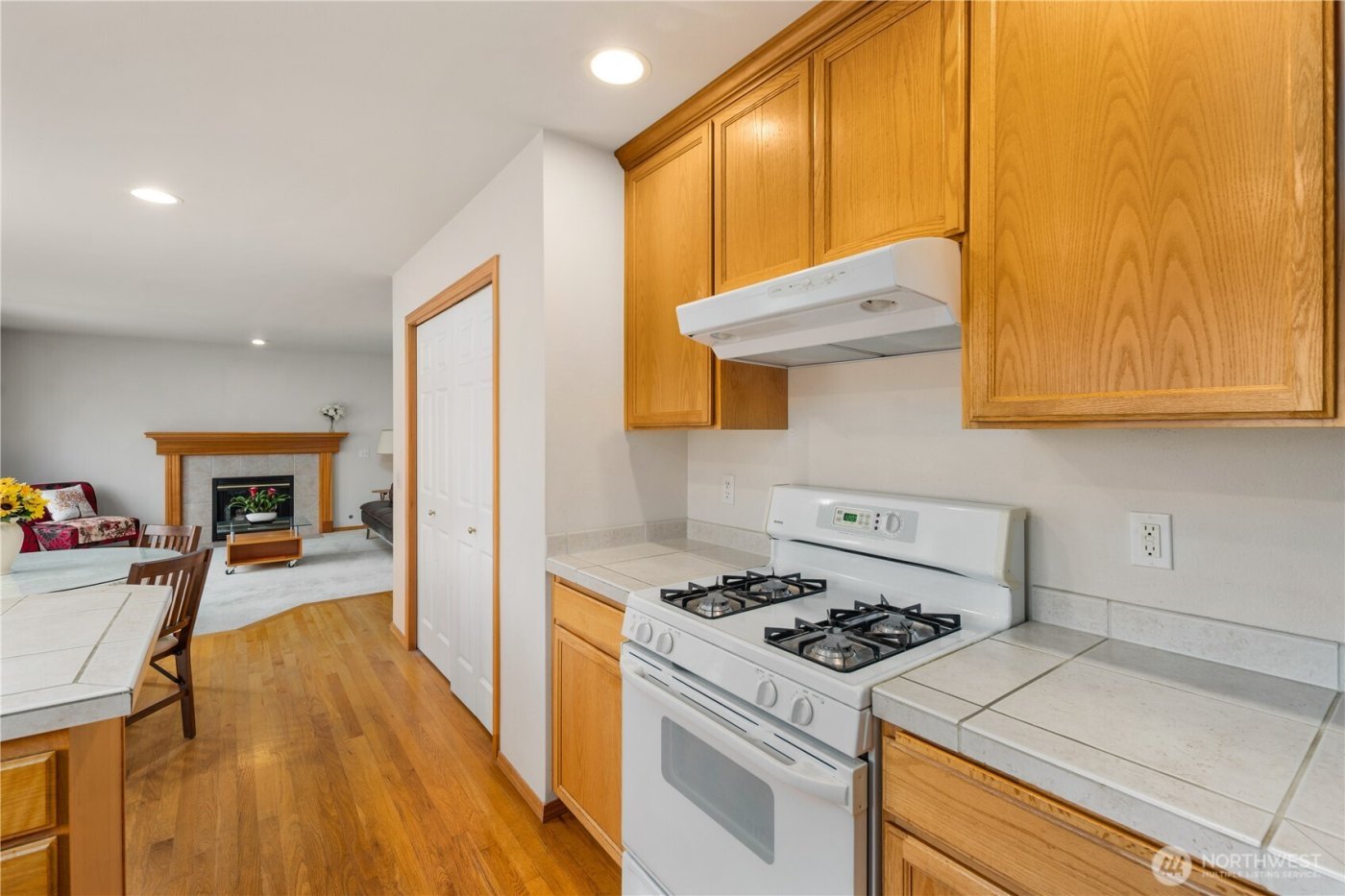 14426 19th Avenue W, Lynnwood, WA 98087-5923