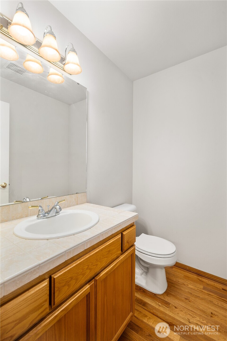 14426 19th Avenue W, Lynnwood, WA 98087-5923