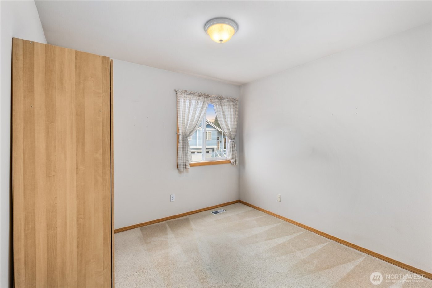 14426 19th Avenue W, Lynnwood, WA 98087-5923