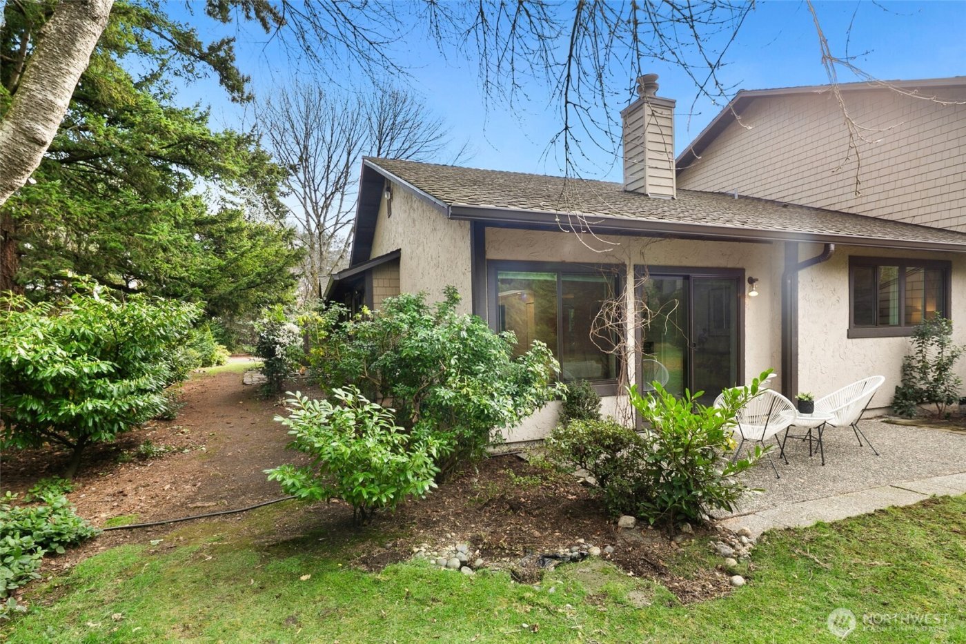 11917 Stendall Place N, Seattle, WA 98133