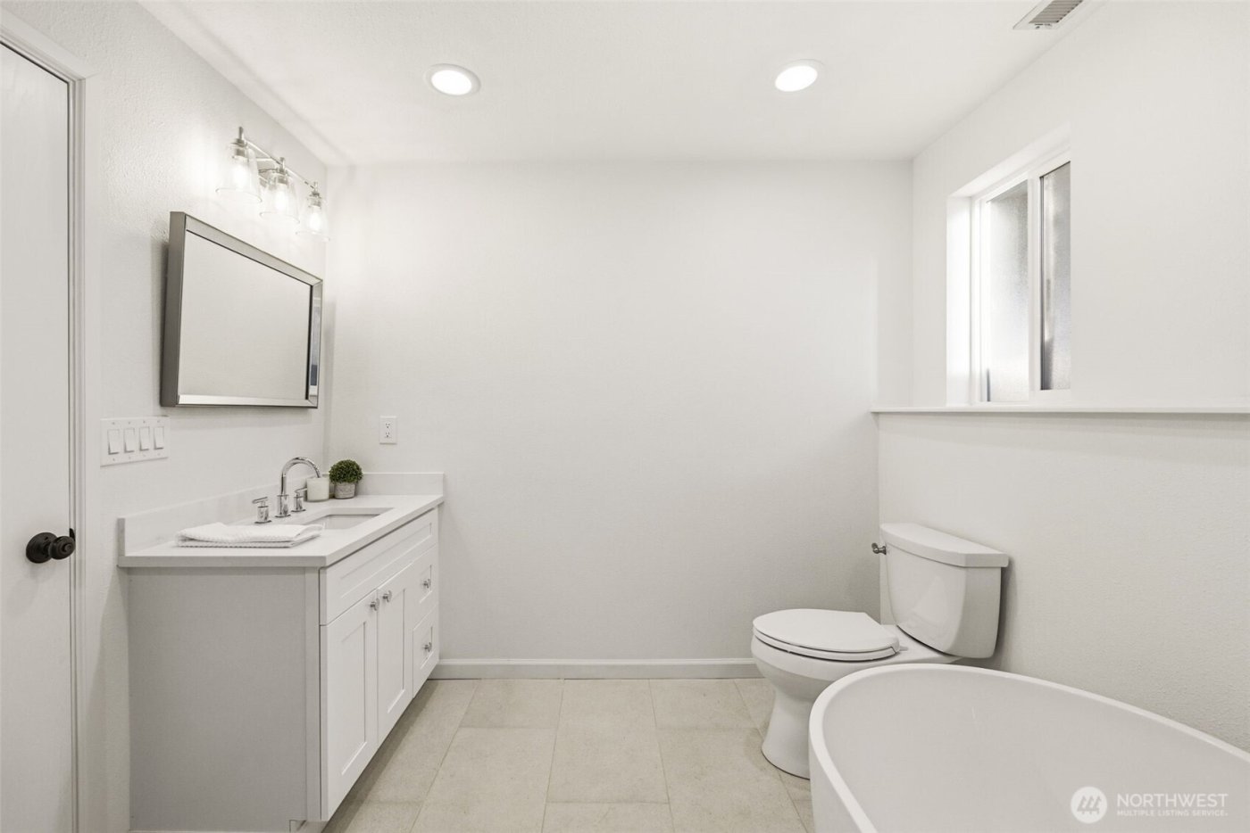 4411 183rd Avenue E, Lake Tapps, WA 98391